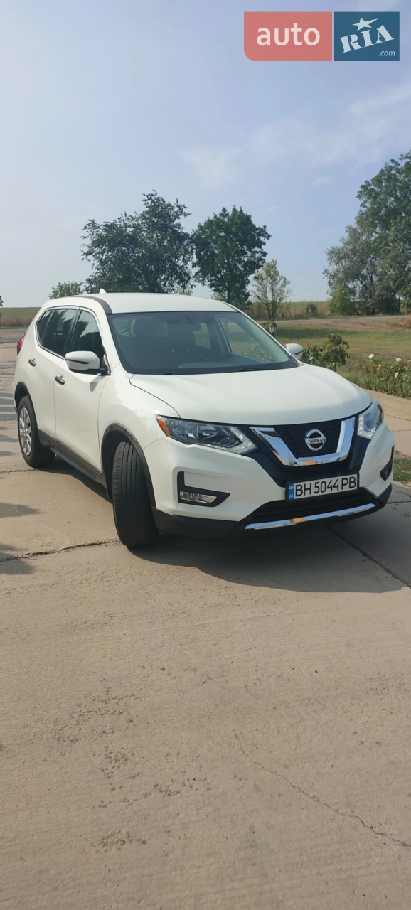 2017 Nissan Rogue - мініатюра 3