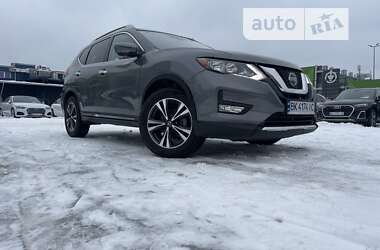 Nissan Rogue  2018