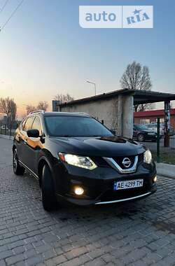 Nissan Rogue  2016