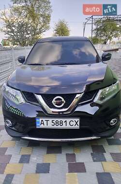 Nissan Rogue  2015