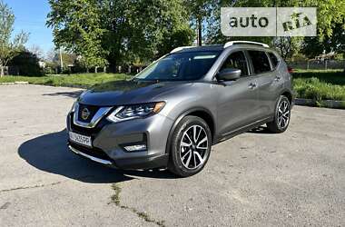 Nissan Rogue  2019