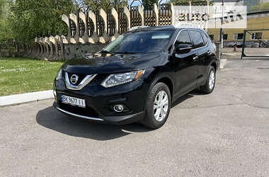 Nissan Rogue  2015