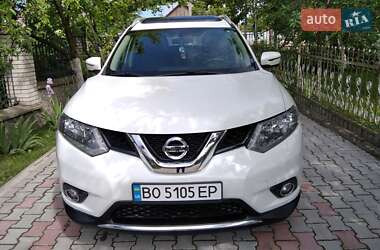 Nissan Rogue  2015