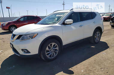 Nissan Rogue  2015