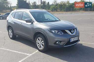Nissan Rogue  2015