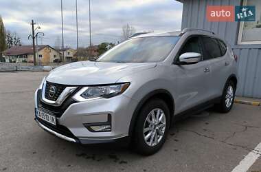 Nissan Rogue  2020