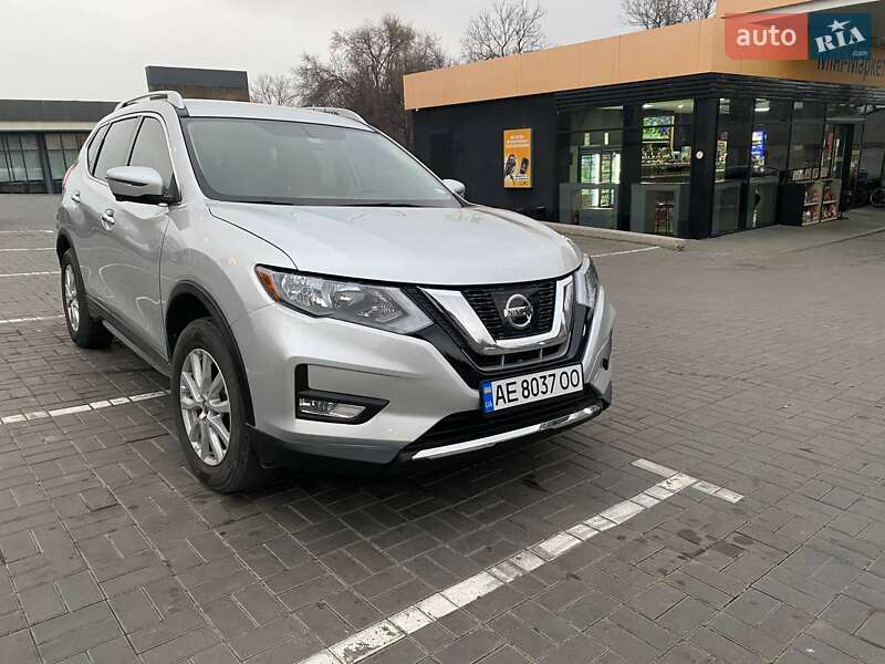 Nissan Rogue