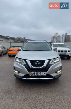 Nissan Rogue  2019