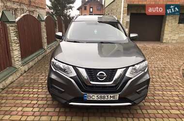 Nissan Rogue  2016