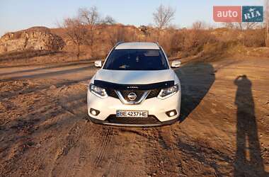 Nissan Rogue  2014