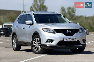 Nissan Rogue  2015
