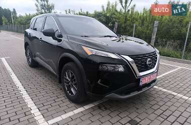 Nissan Rogue  2022