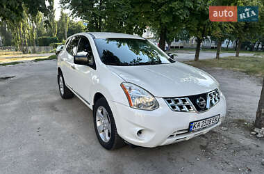 Nissan Rogue  2011