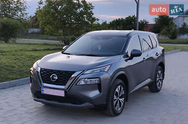Nissan Rogue  2021