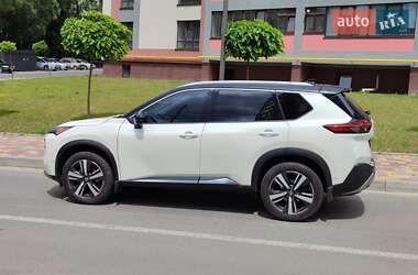 Nissan Rogue  2020