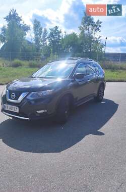 Nissan Rogue  2016