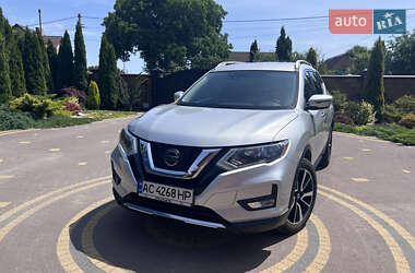 Nissan Rogue  2020