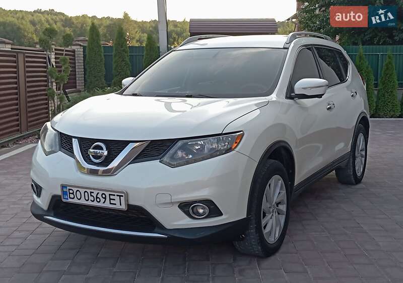 Легковые Nissan Rogue