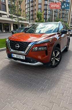 Nissan Rogue  2021