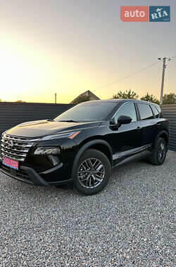 Nissan Rogue  2024