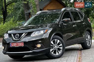 Nissan Rogue  2015