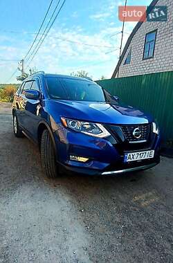 Nissan Rogue  2016