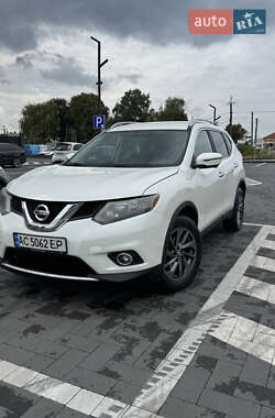 Nissan Rogue  2015