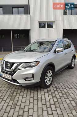 Nissan Rogue  2019