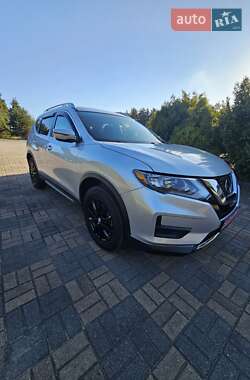 Nissan Rogue  2017