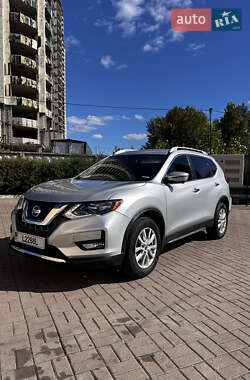 Nissan Rogue  2017