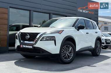 Nissan Rogue  2021