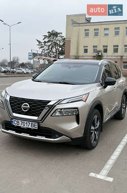 Nissan Rogue  2021