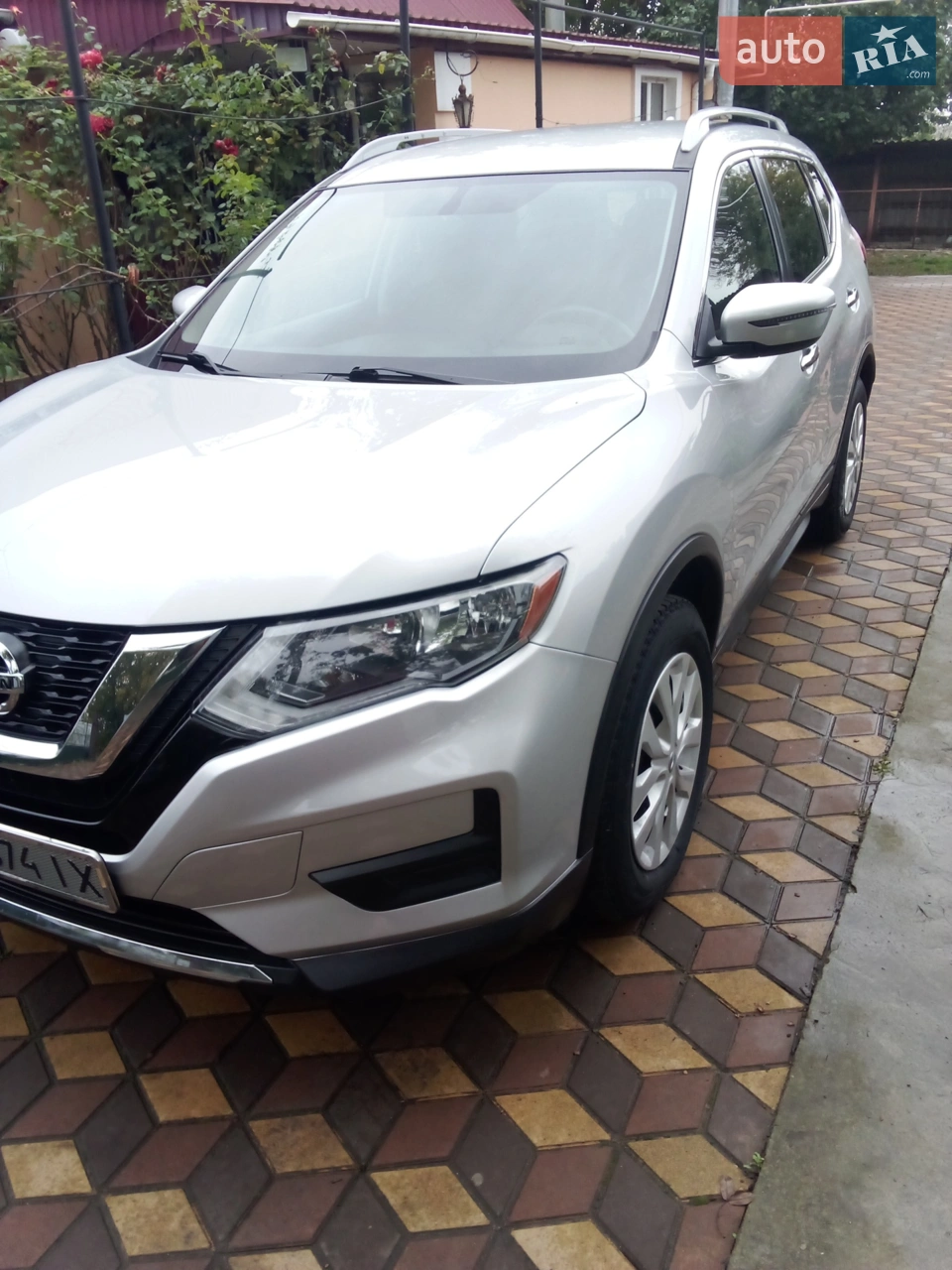 2017 Nissan Rogue - мініатюра 3