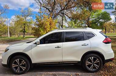 Nissan Rogue  2017