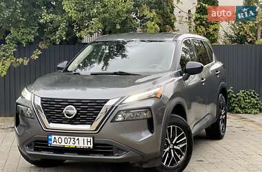 Nissan Rogue  2020