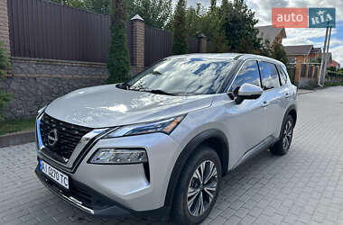 Nissan Rogue  2021