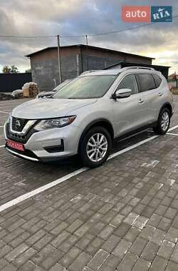 Nissan Rogue  2019