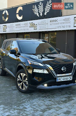 Nissan Rogue  2020