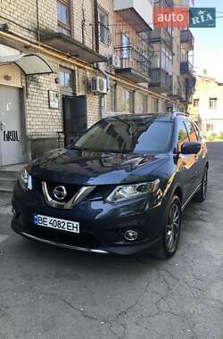 Nissan Rogue  2016