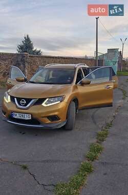 Nissan Rogue  2014
