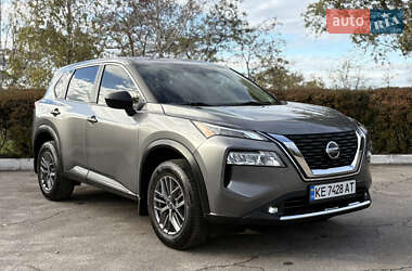 Nissan Rogue  2020