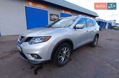 Nissan Rogue  2015