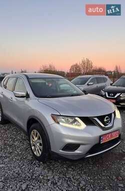 Nissan Rogue  2015