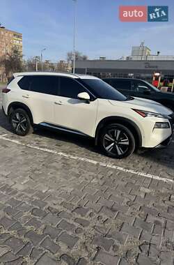 Nissan Rogue  2022