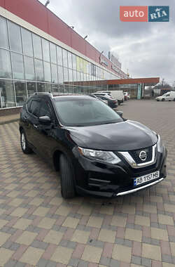 Nissan Rogue  2020