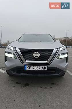 Nissan Rogue  2021