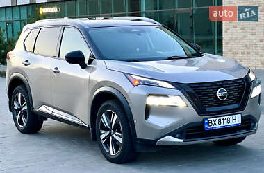 Nissan Rogue 2021