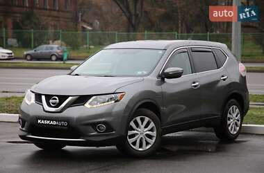 Nissan Rogue  2015