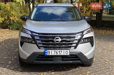 Nissan Rogue  2024