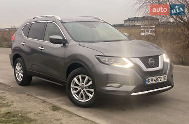 Nissan Rogue  2020